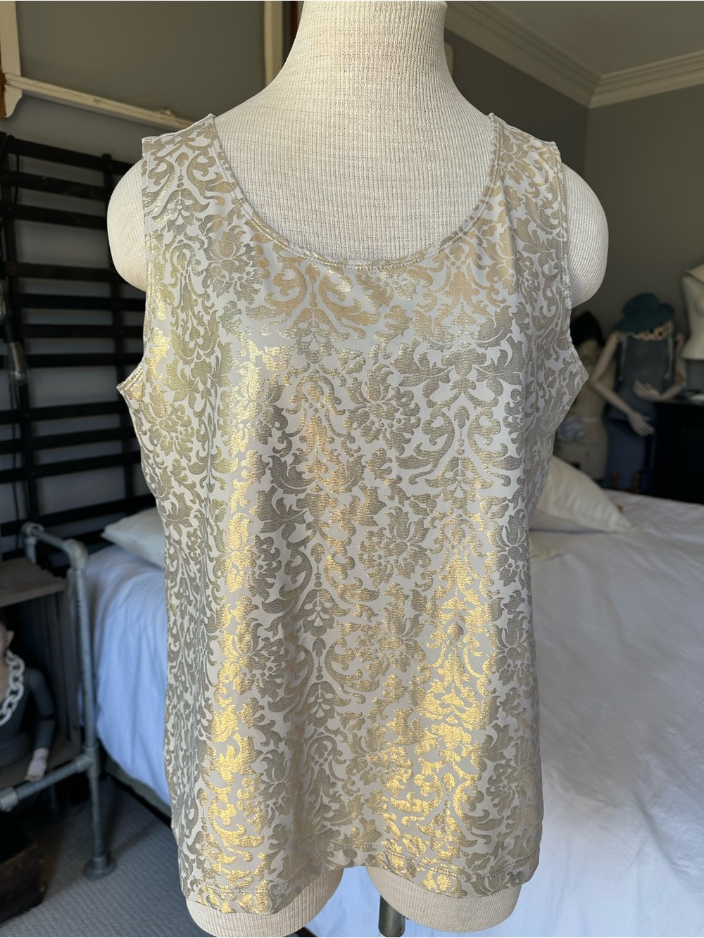 Chico's Gold Metallic Scroll Print Top on Cream, size medium (2) - Picture 4 of 9